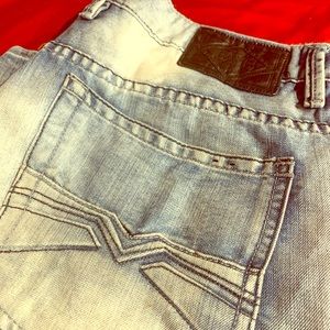 DISTRESSED DENIM MENS
